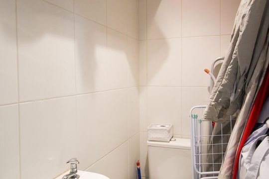 Banheiro de Serviço de apartamento à venda com 2 quartos, 94m² em Vila Olímpia, São Paulo