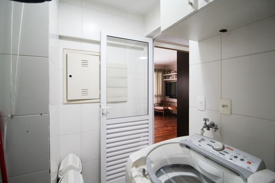 Área de Serviço de apartamento à venda com 2 quartos, 94m² em Vila Olímpia, São Paulo