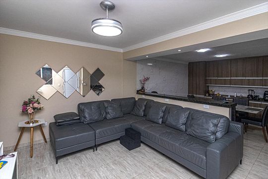 Sala de casa à venda com 3 quartos, 230m² em Jardim Climax, São Paulo