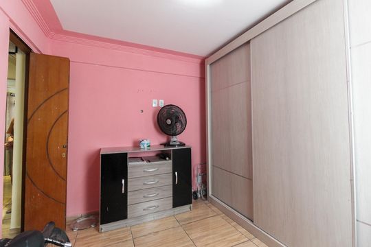 Quarto 1 de apartamento à venda com 2 quartos, 44m² em Itaquera, São Paulo