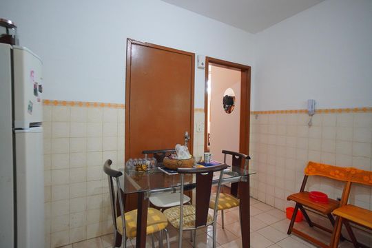 Cozinha de apartamento para alugar com 3 quartos, 89m² em Bom Jesus, Porto Alegre