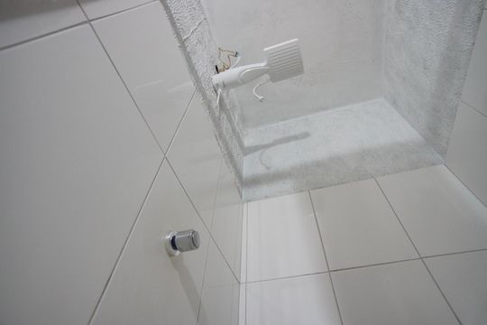 Banheiro Corredor de apartamento para alugar com 3 quartos, 89m² em Bom Jesus, Porto Alegre