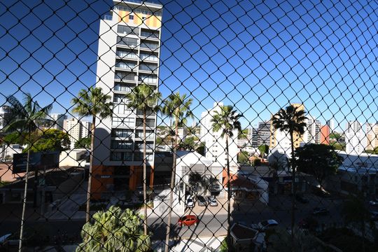 Quarto Suíte 1 - Sacada de apartamento à venda com 4 quartos, 450m² em Cambuí, Campinas