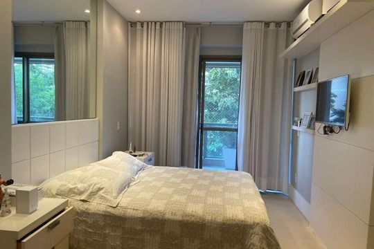 Apartamento à venda com 3 quartos, 160m² em Barra da Tijuca, Rio de Janeiro