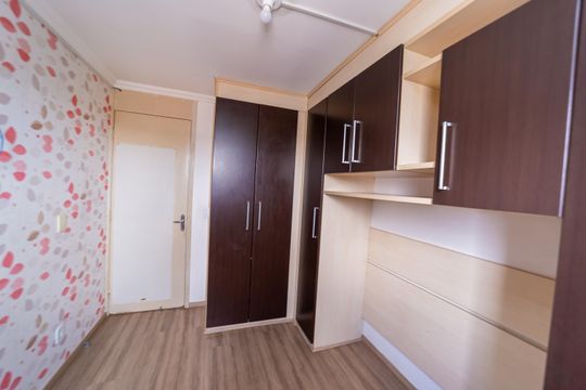 Quarto 1 de apartamento para alugar com 2 quartos, 48m² em Jardim Danfer, São Paulo