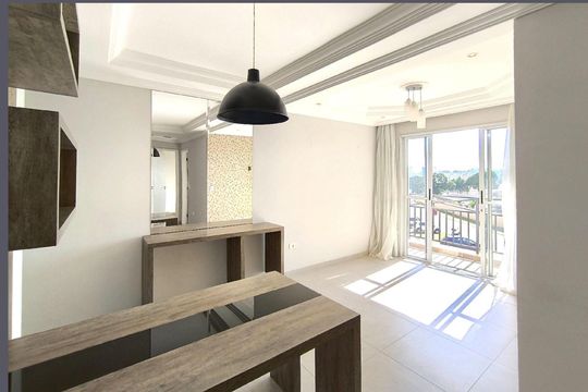 Apartamento à venda com 2 quartos, 54m² em Vila Nova Esperia, Jundiaí