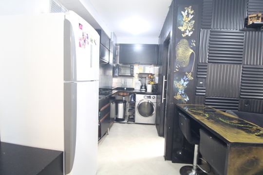 Sala/Cozinha de apartamento à venda com 2 quartos, 34m² em Socorro, São Paulo