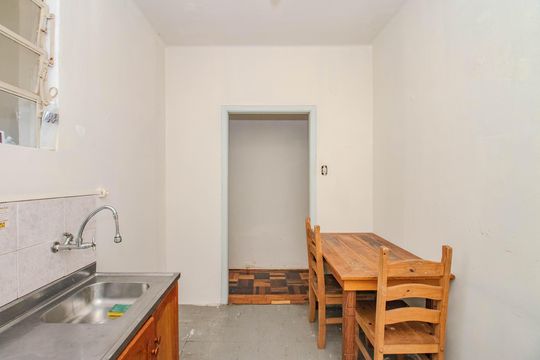 CoziCozinha  de apartamento à venda com 1 quarto, 44m² em Auxiliadora, Porto Alegre