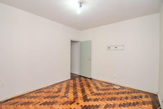 Quarto de apartamento à venda com 1 quarto, 44m² em Auxiliadora, Porto Alegre