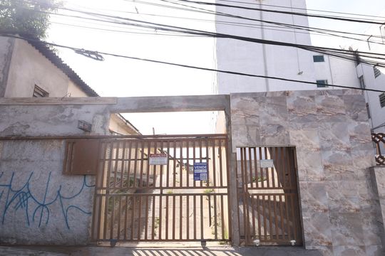 Fachada  de apartamento à venda com 2 quartos, 57m² em Conjunto Residencial José Bonifácio, São Paulo