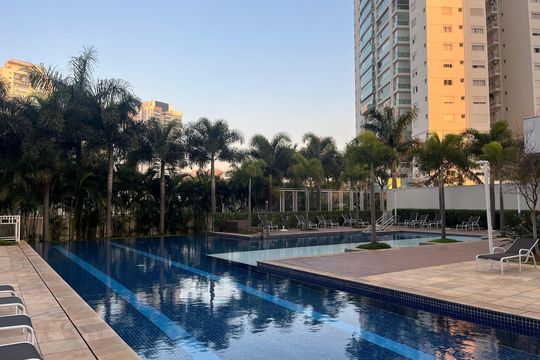 Área comum - Piscina de apartamento à venda com 4 quartos, 241m² em Água Branca, São Paulo
