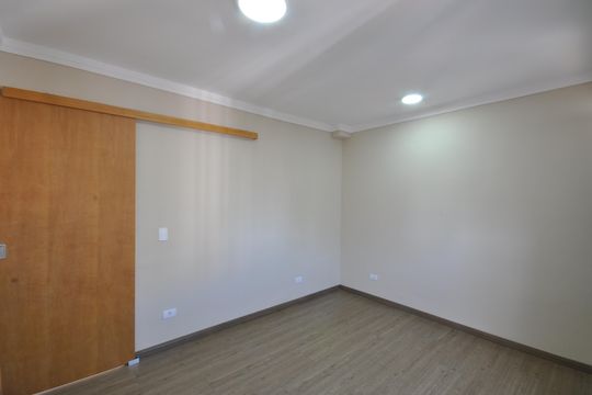 Quarto de apartamento à venda com 1 quarto, 52m² em Vila Mazzei, São Paulo