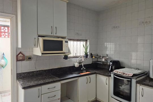 Casa à venda com 2 quartos, 105m² em Vila Lageado, São Paulo