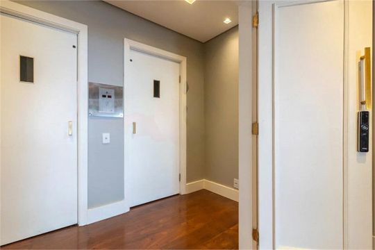 Apartamento à venda com 4 quartos, 411m² em Jurubatuba, São Paulo
