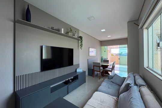 Sala de apartamento à venda com 2 quartos, 104m² em Vila Camilópolis, Santo André