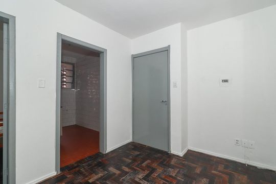 Sala de apartamento para alugar com 1 quarto, 33m² em Jardim Itu, Porto Alegre