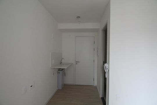 Studio de kitnet/studio para alugar com 1 quarto, 15m² em Vila Plana, São Paulo