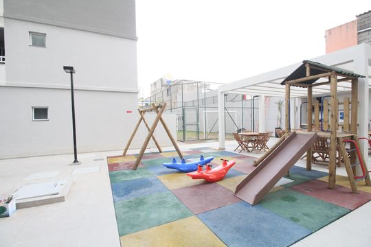 Área comum - Playground de kitnet/studio para alugar com 1 quarto, 15m² em Vila Plana, São Paulo