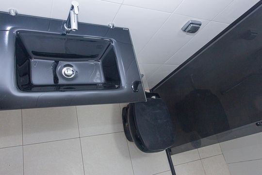 Banheiro de casa à venda com 2 quartos, 70m² em Jardim Satelite, São Paulo