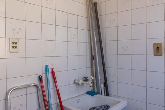 Área de Serviço de apartamento à venda com 3 quartos, 56m² em Itaquera, São Paulo