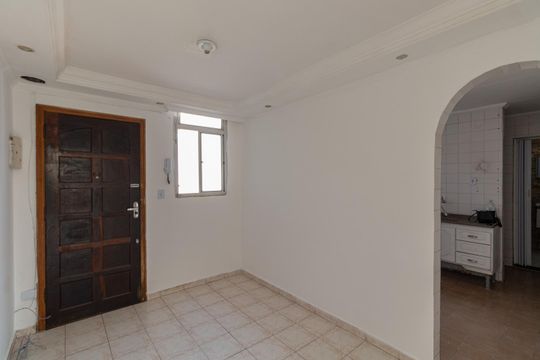 Apartamento à venda com 3 quartos, 56m² em Itaquera, São Paulo
