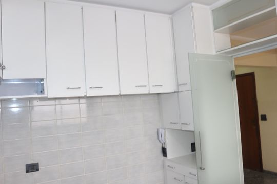 Cozinha de apartamento à venda com 3 quartos, 167m² em Santa Paula, São Caetano do Sul