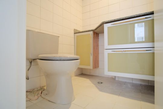 Banheiro Social de apartamento para alugar com 3 quartos, 68m² em Penha de França, São Paulo