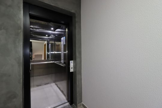 Elevador de apartamento à venda com 2 quartos, 45m² em Vila Scarpelli, Santo André