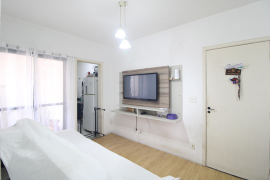 Sala de apartamento para alugar com 2 quartos, 42m² em Jardim Prudência, São Paulo