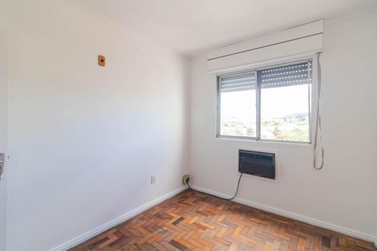 Quarto 1 de apartamento à venda com 2 quartos, 60m² em Cristal, Porto Alegre