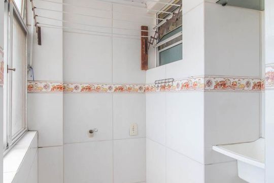 Área de Serviço de apartamento à venda com 2 quartos, 60m² em Cristal, Porto Alegre