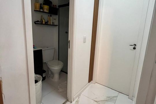 Corredor de apartamento à venda com 2 quartos, 60m² em Vila Ema, São Paulo