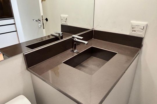 Banheiro Social de kitnet/studio à venda com 0 quarto, 23m² em Vila Mariana, São Paulo