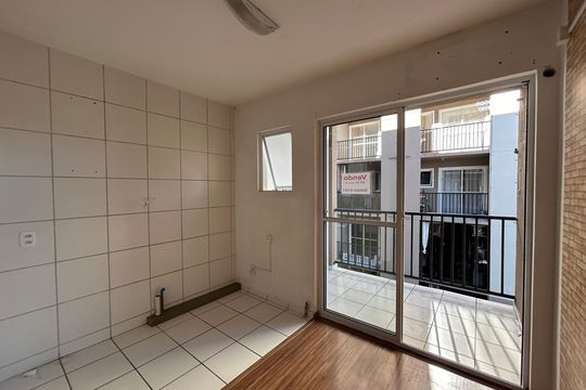 Cozinha de apartamento à venda com 2 quartos, 50m² em Feitoria, São Leopoldo