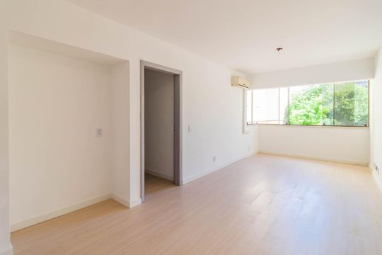 Apartamento à venda com 3 quartos, 81m² em Cidade Baixa, Porto Alegre