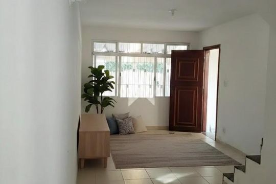 Casa à venda com 3 quartos, 137m² em Jardim Santo Antoninho, São Paulo