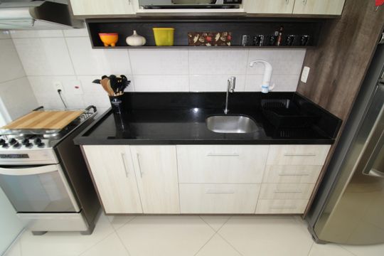 Cozinha de apartamento à venda com 2 quartos, 47m² em Vila Bela Vista (zona Norte), São Paulo
