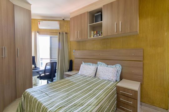 Suíte de casa à venda com 3 quartos, 179m² em Picanço, Guarulhos