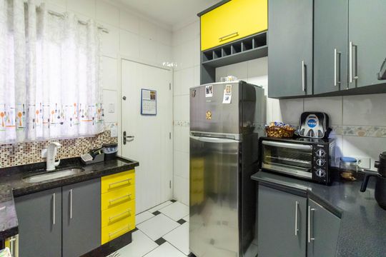 Cozinha de casa à venda com 3 quartos, 179m² em Picanço, Guarulhos