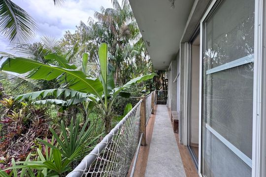 Suíte 1 - Varanda de casa à venda com 5 quartos, 320m² em Vargem Grande, Rio de Janeiro