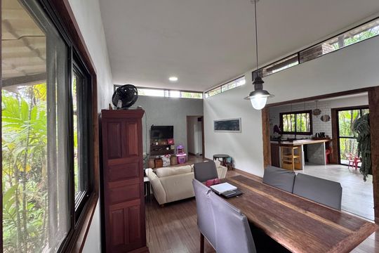 Sala de casa à venda com 5 quartos, 320m² em Vargem Grande, Rio de Janeiro