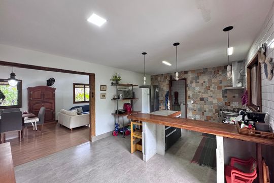 Cozinha de casa à venda com 5 quartos, 320m² em Vargem Grande, Rio de Janeiro
