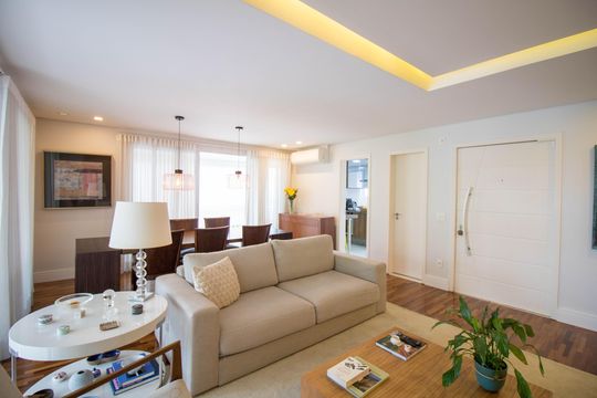 Sala de apartamento à venda com 4 quartos, 208m² em Alto da Boa Vista, São Paulo