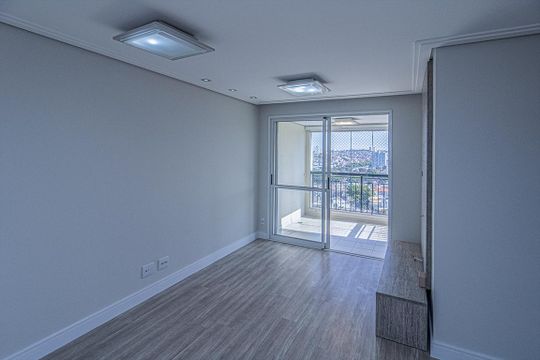 Apartamento à venda com 3 quartos, 67m² em Vila Brasilio Machado, São Paulo
