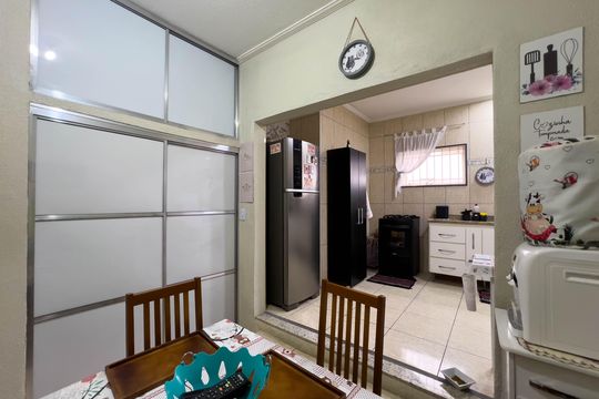 Cozinha de casa à venda com 3 quartos, 200m² em Cambuci, São Paulo