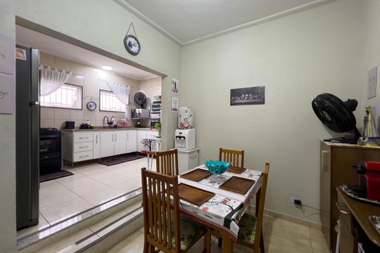 Cozinha de casa à venda com 3 quartos, 200m² em Cambuci, São Paulo