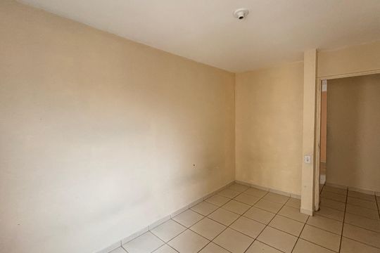 Quarto 2 de apartamento à venda com 2 quartos, 55m² em Jardim do Estádio, Santo André