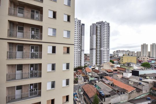 Vista do Quarto 2 de apartamento para alugar com 2 quartos, 44m² em Jardim Tres Irmaos, Taboão da Serra