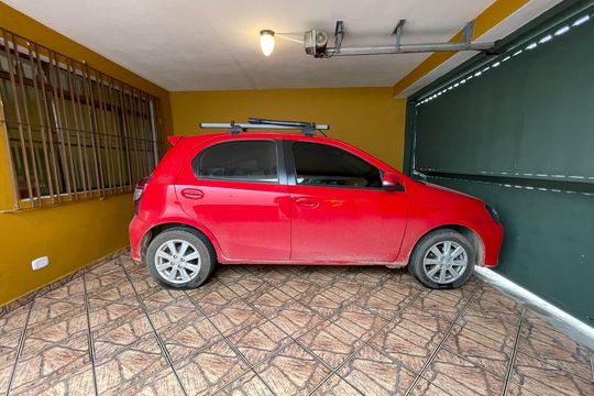 Garagem de casa para alugar com 3 quartos, 200m² em Vila Sonia, São Paulo