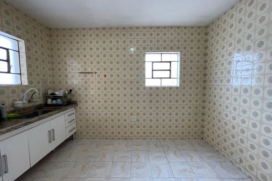 Cozinha de casa para alugar com 3 quartos, 200m² em Vila Sonia, São Paulo